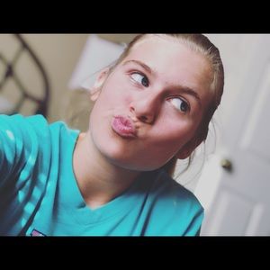 Meet your Posher, Kaleigh